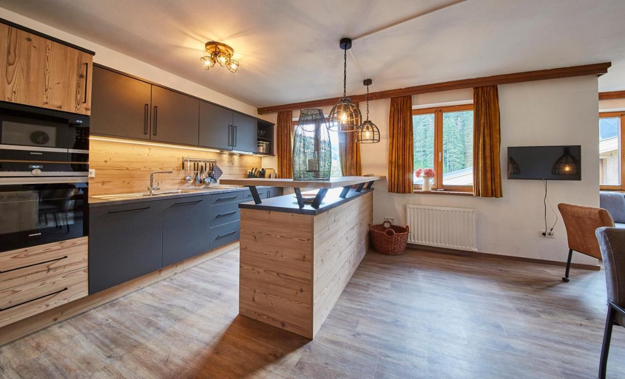 Apartamento Chalet Van Den Berg Saalbach-Hinterglemm Exterior foto